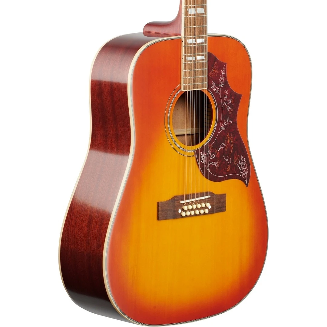 12-струнная электроакустическая гитара Epiphone Hummingbird 12-String Aged Cherry Sunburst