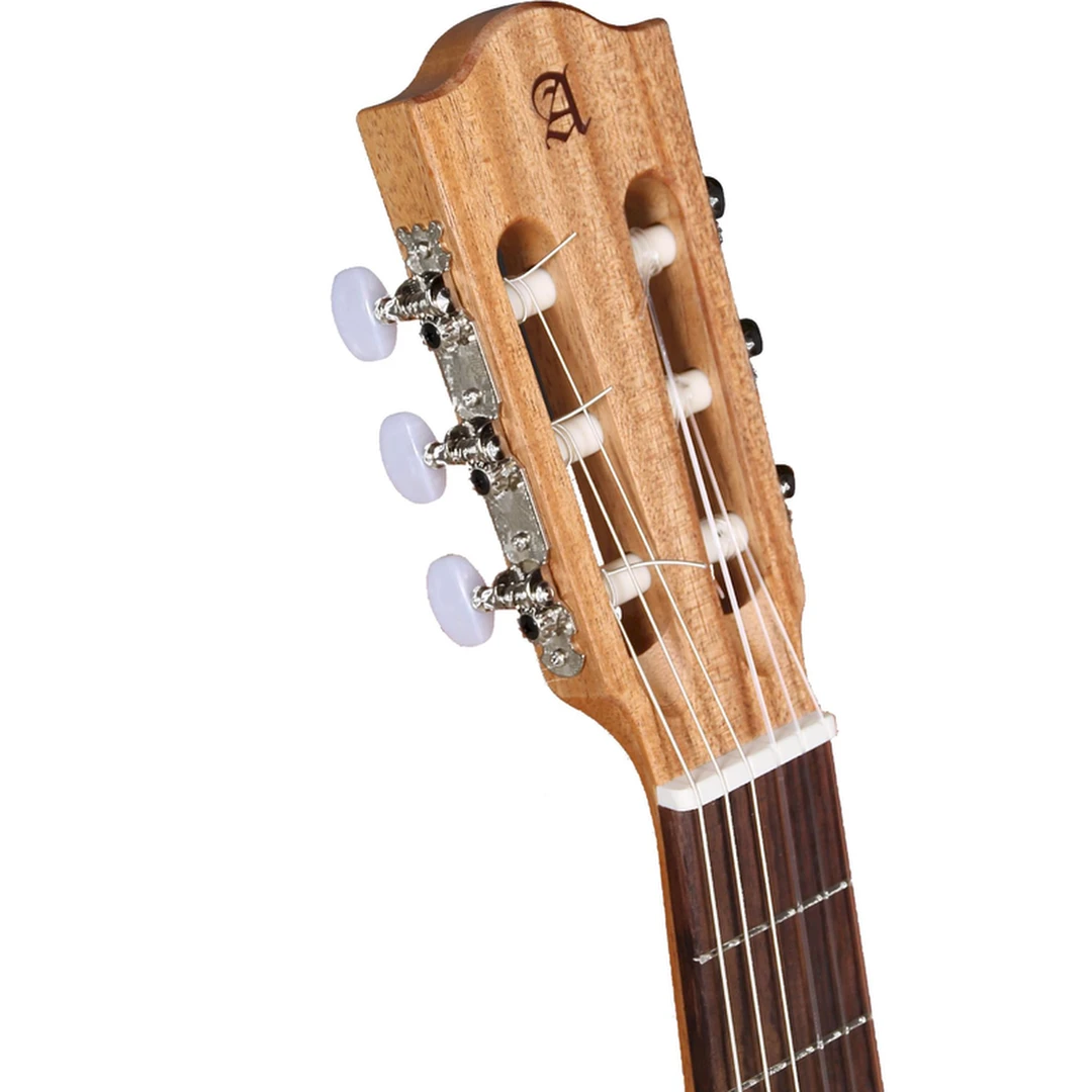 Классическая гитара Alhambra Z-Nature