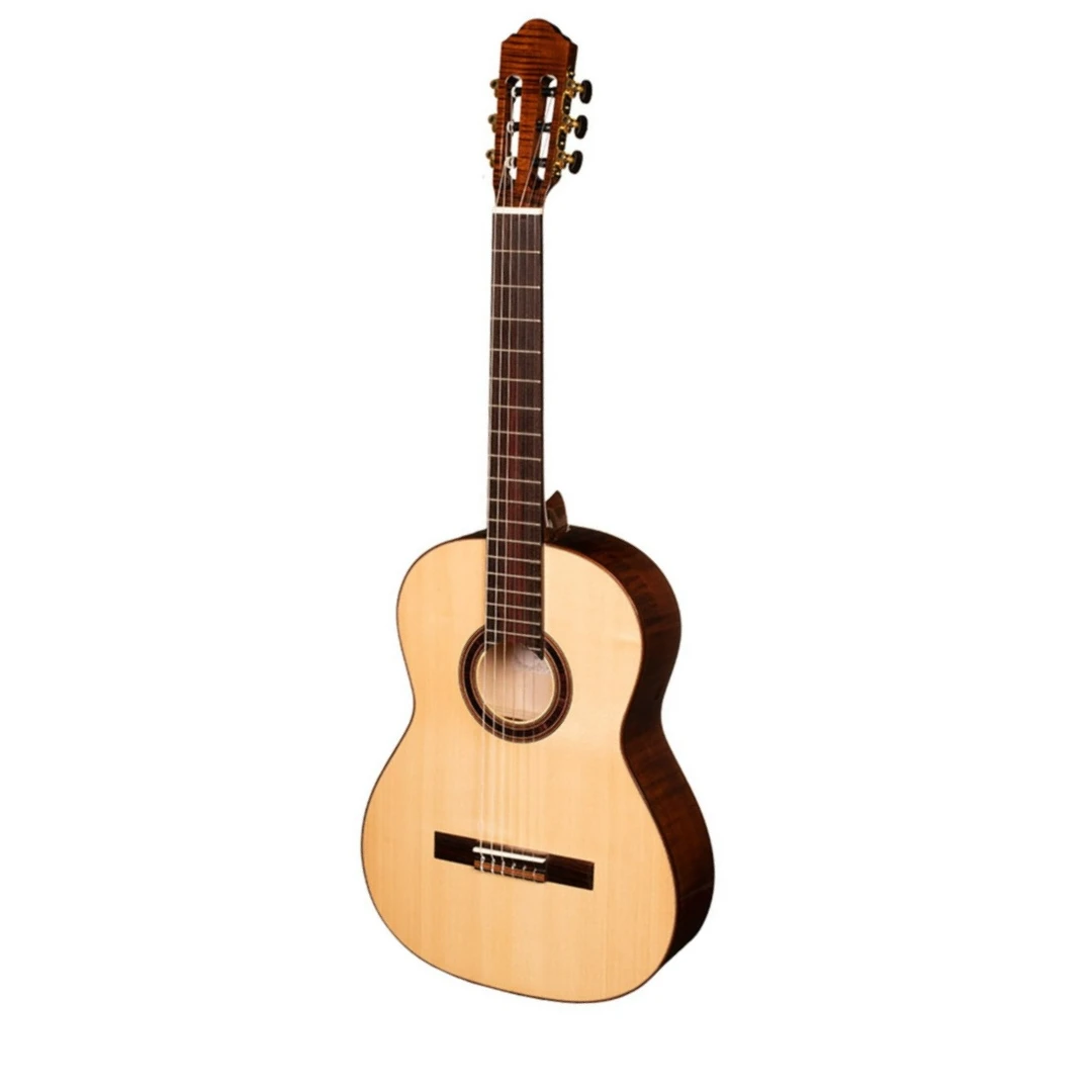 Классическая гитара Hora SM604