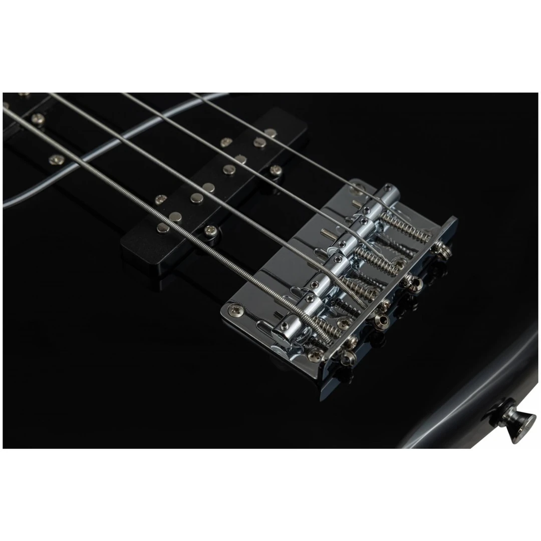 Бас-гитара Veston JB BK