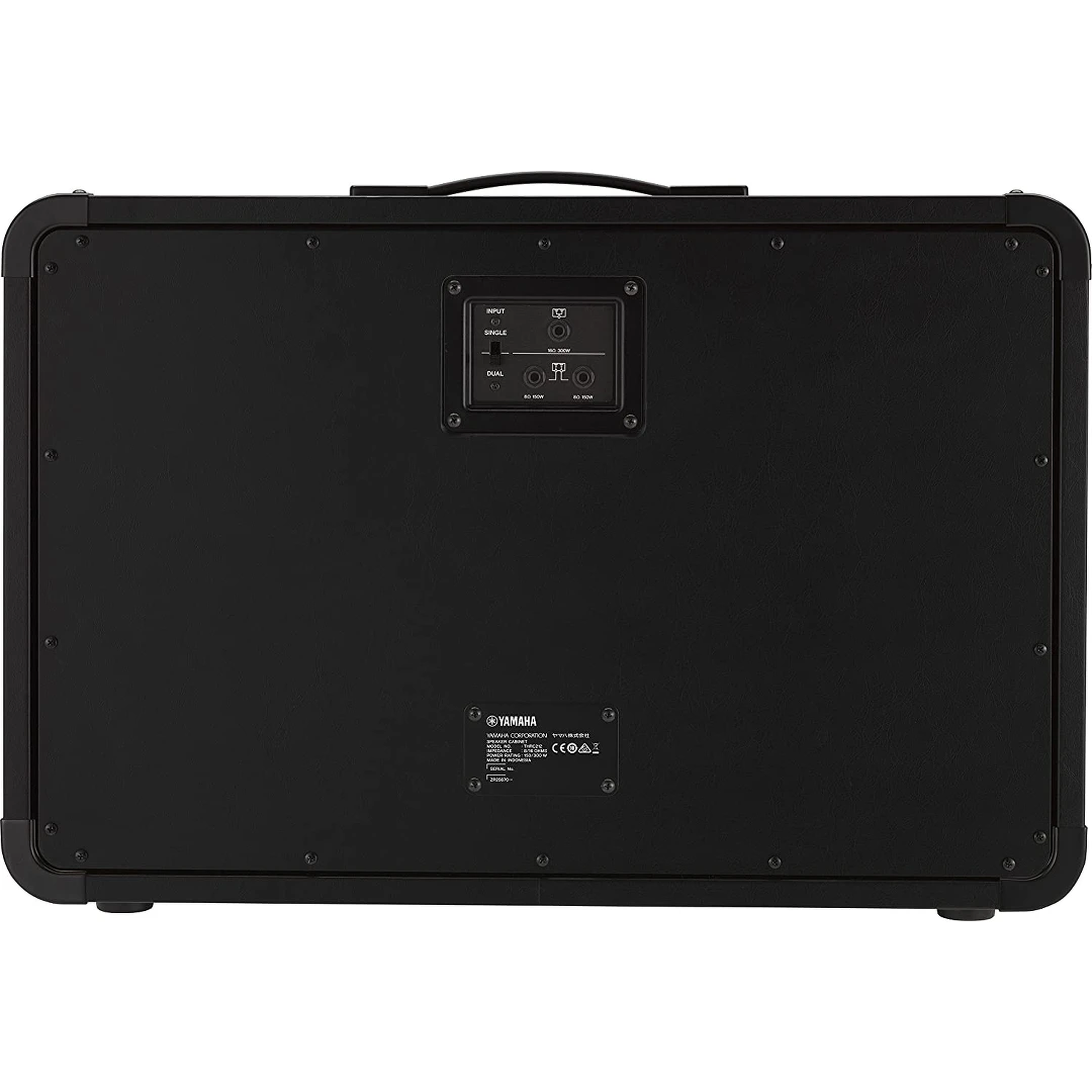 Кабинет Yamaha THRC212