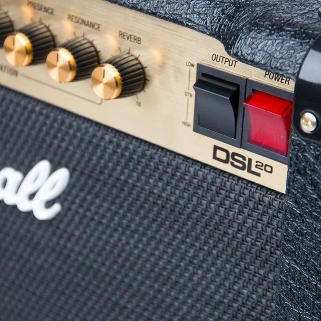 Комбоусилитель Marshall DSL20