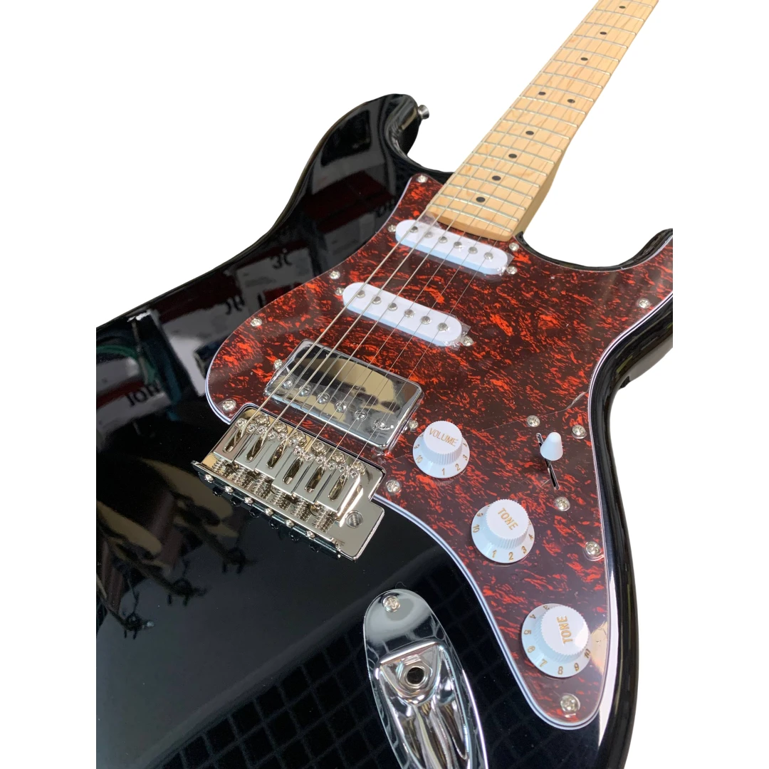 Электрогитара Donner DST-152 / EC1416