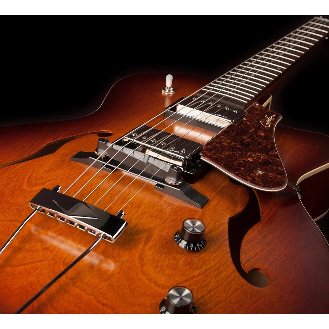 Полуакустическая гитара Godin 5th Avenue CW Kingpin II HB Cognac Burst