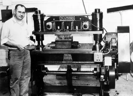 Кларенс Леонидас «Лео» Фендер