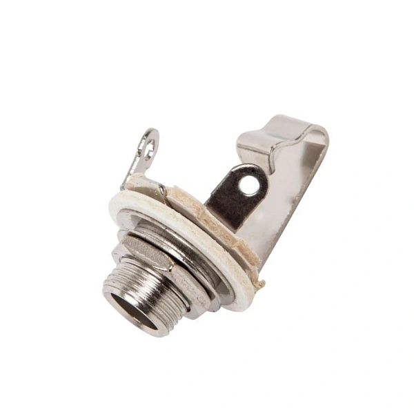 Гнездо Stagg 042SH